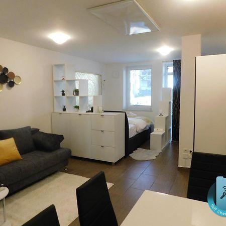Modern Center Studio Under The Castle - Free Parking Apartment Ljubljana Luaran gambar
