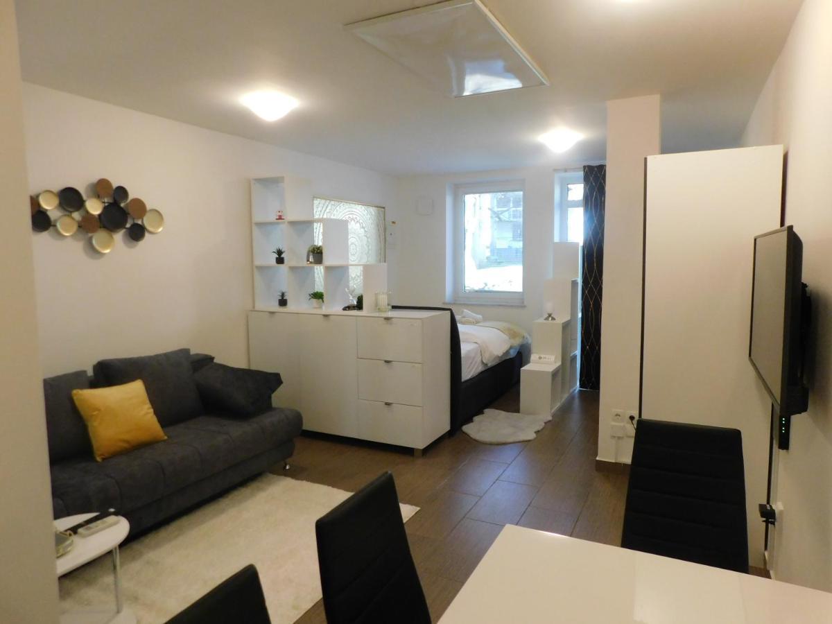 Modern Center Studio Under The Castle - Free Parking Apartment Ljubljana Luaran gambar