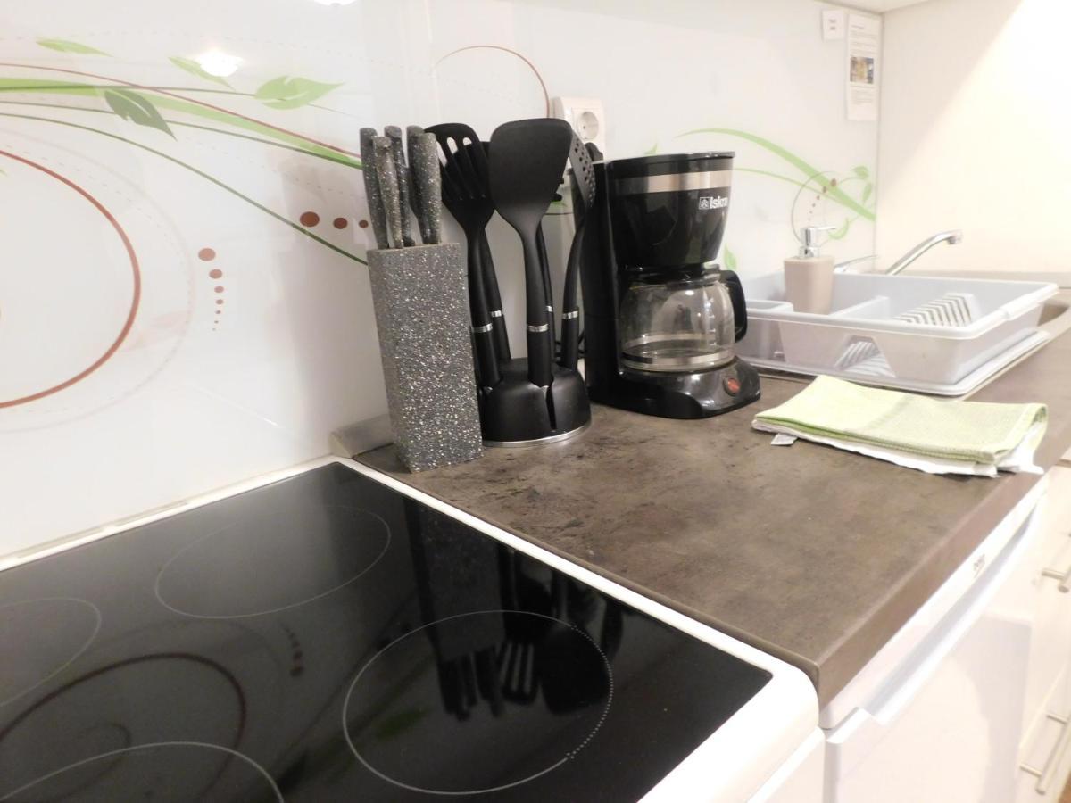 Modern Center Studio Under The Castle - Free Parking Apartment Ljubljana Luaran gambar